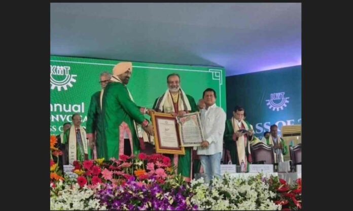 Dr. Huzaifa Khorakiwala, KIIT University Convocation, Honorary D.Litt, Wockhardt Foundation, I AM PEACEKEEPER, Bhubaneswar, social service, humanitarian award,News Upturn